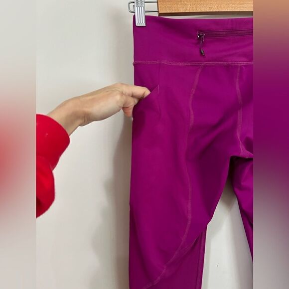 Lululemon Pace Rival Crop in Deep Fuschia - Picture 11 of 16
